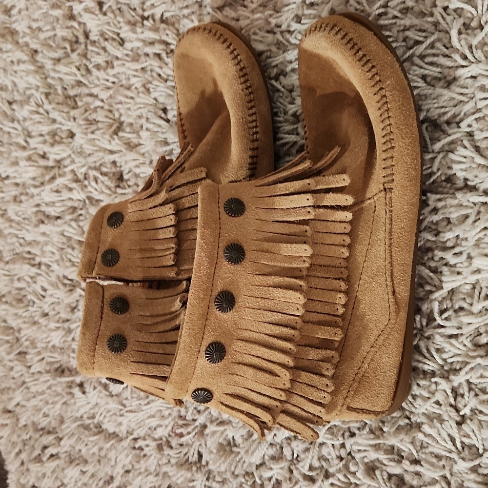 Minnetonka Moccasin Booties
